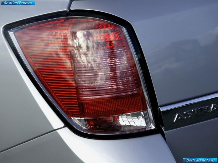 2004 Opel Astra Station Wagon - фотография 69 из 97