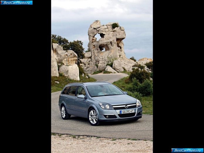 2004 Opel Astra Station Wagon - фотография 70 из 97