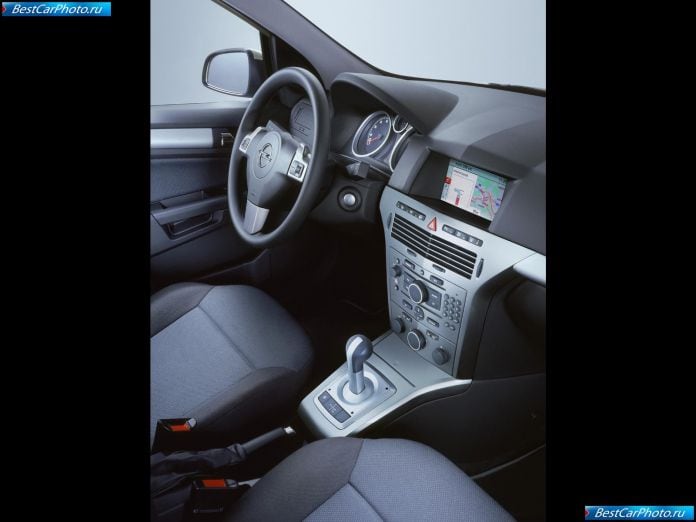 2004 Opel Astra Station Wagon - фотография 77 из 97
