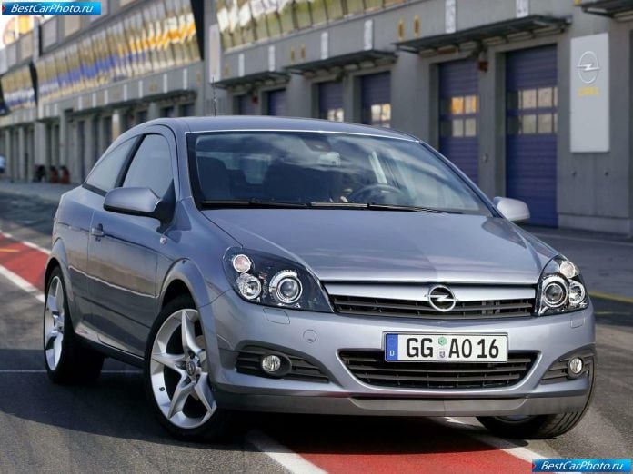 2005 Opel Astra Gtc - фотография 1 из 15