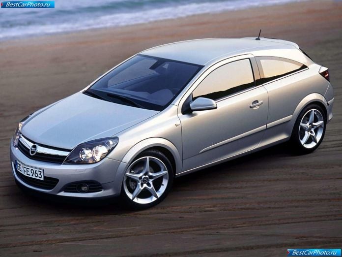 2005 Opel Astra Gtc - фотография 2 из 15