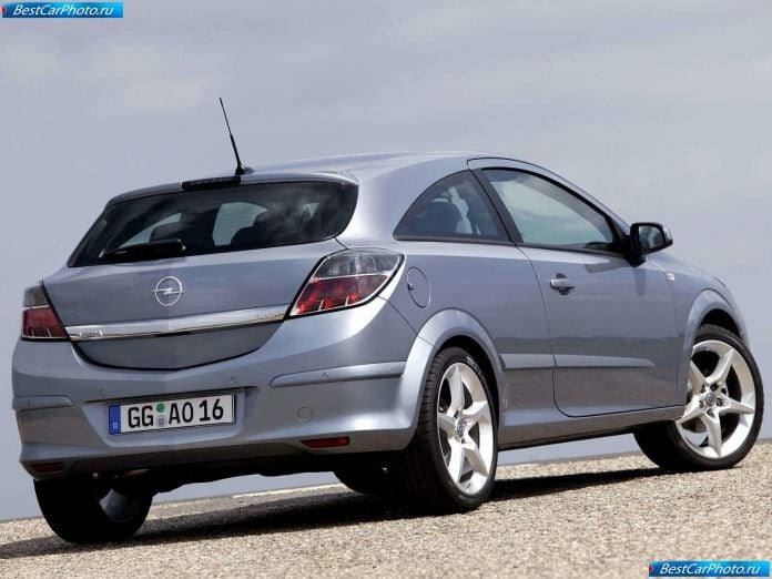 2005 Opel Astra Gtc - фотография 9 из 15