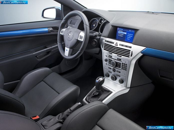 2006 Opel Astra Opc - фотография 10 из 16