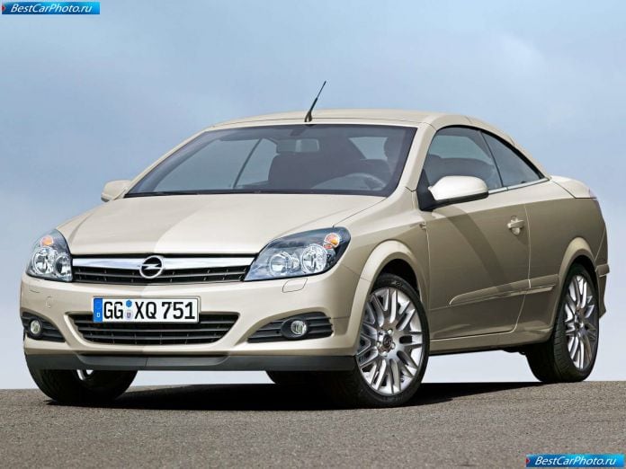 2006 Opel Astra Twintop - фотография 3 из 16