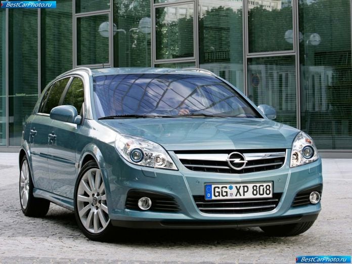 2006 Opel Signum - фотография 1 из 17