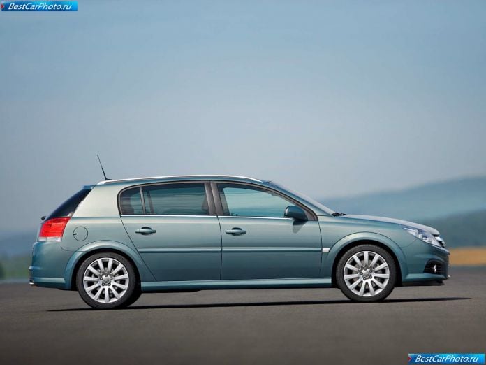 2006 Opel Signum - фотография 13 из 17