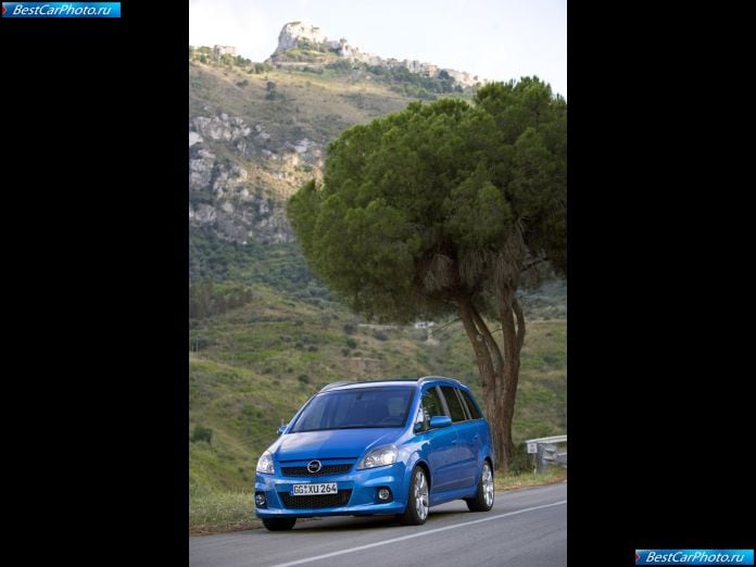 2006 Opel Zafira Opc - фотография 21 из 25