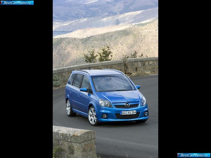 2006 Opel Zafira Opc - фотография 22 из 25