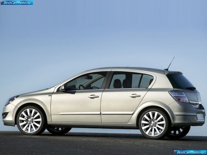 2007 Opel Astra - фотография 10 из 20