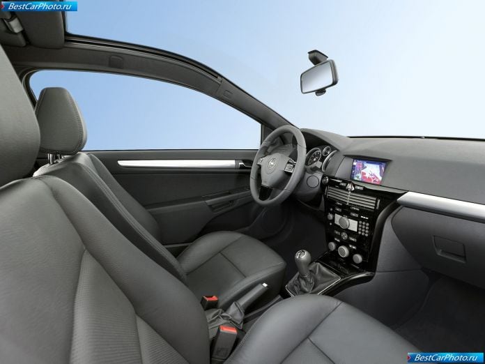2007 Opel Astra - фотография 14 из 20
