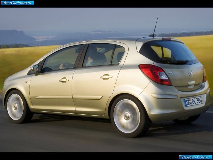 2007 Opel Corsa 5-door - фотография 32 из 41