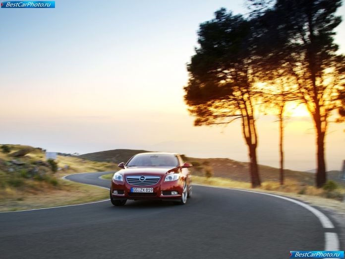 2009 Opel Insignia - фотография 38 из 111