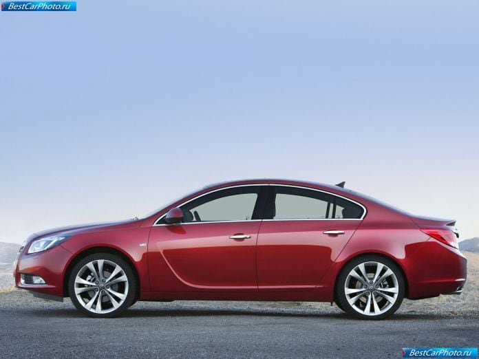 2009 Opel Insignia - фотография 45 из 111