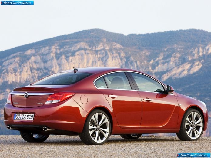 2009 Opel Insignia - фотография 47 из 111
