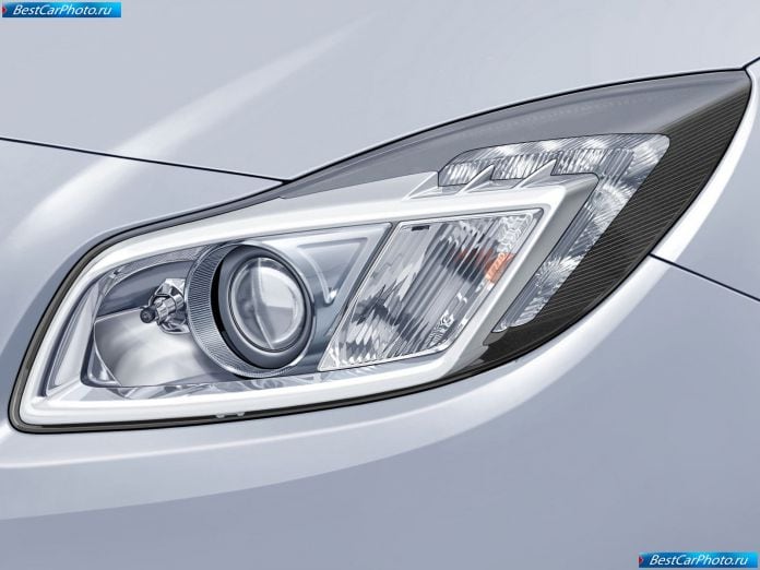 2009 Opel Insignia - фотография 80 из 111