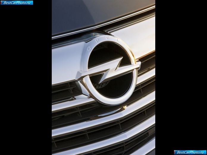 2009 Opel Insignia - фотография 90 из 111