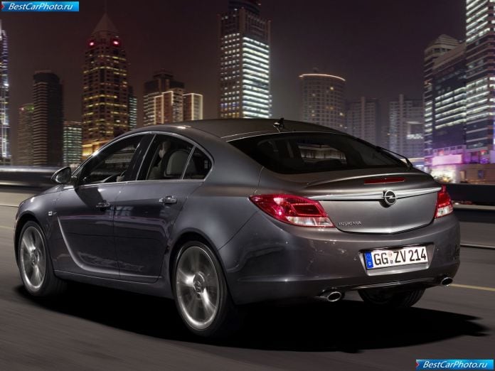 2009 Opel Insignia Hatchback - фотография 3 из 10