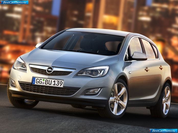 2010 Opel Astra - фотография 8 из 122