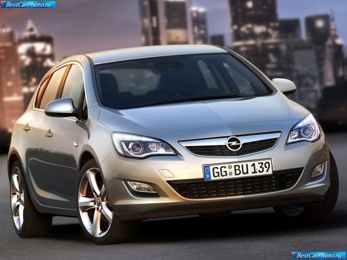 2010 Opel Astra - фотография 9 из 122
