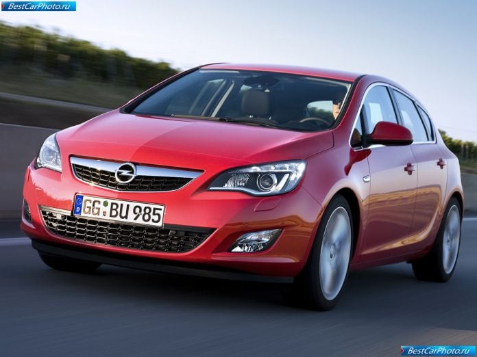 2010 Opel Astra - фотография 12 из 122