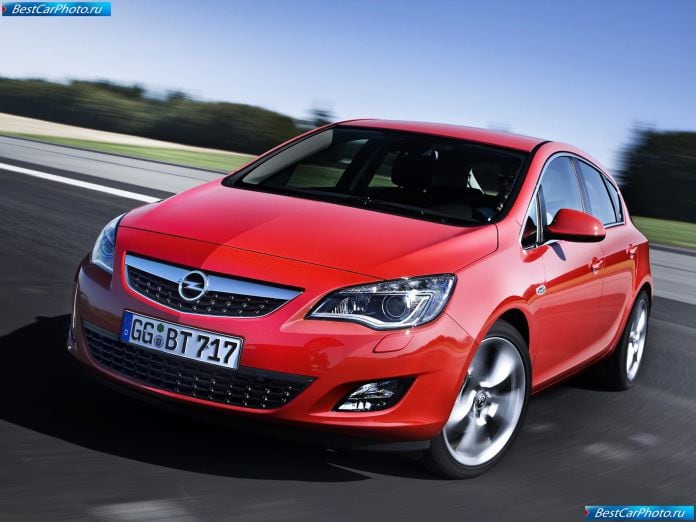 2010 Opel Astra - фотография 14 из 122