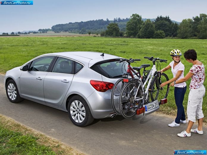 2010 Opel Astra - фотография 58 из 122