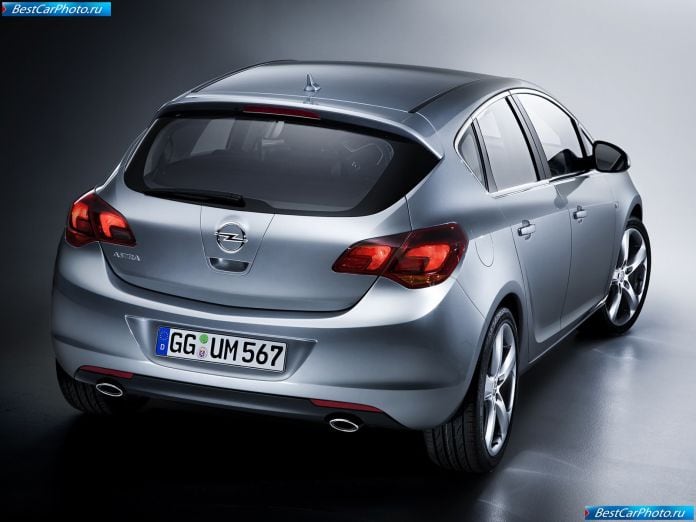 2010 Opel Astra - фотография 66 из 122