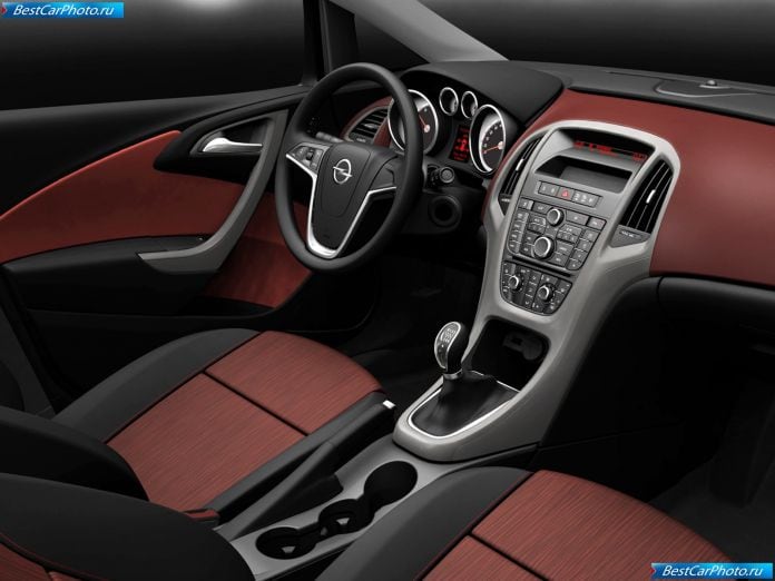 2010 Opel Astra - фотография 70 из 122