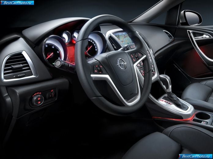 2010 Opel Astra - фотография 74 из 122