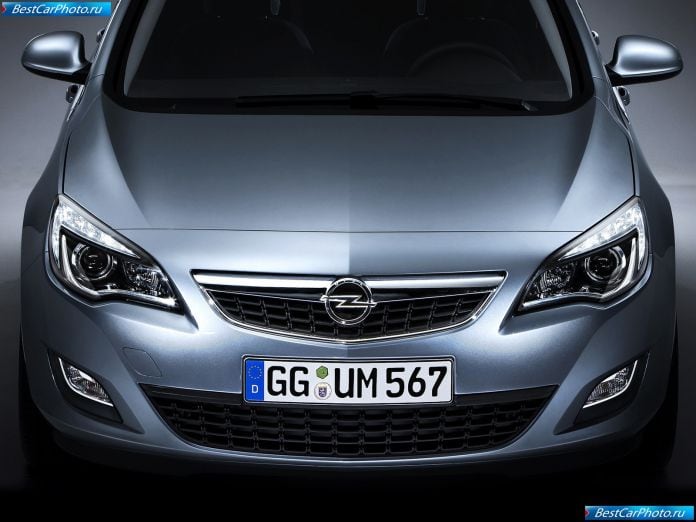 2010 Opel Astra - фотография 84 из 122