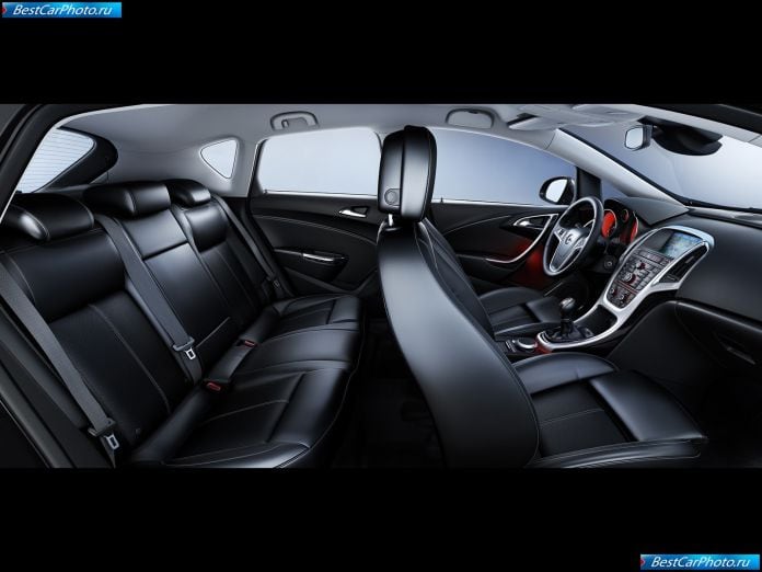 2010 Opel Astra - фотография 88 из 122