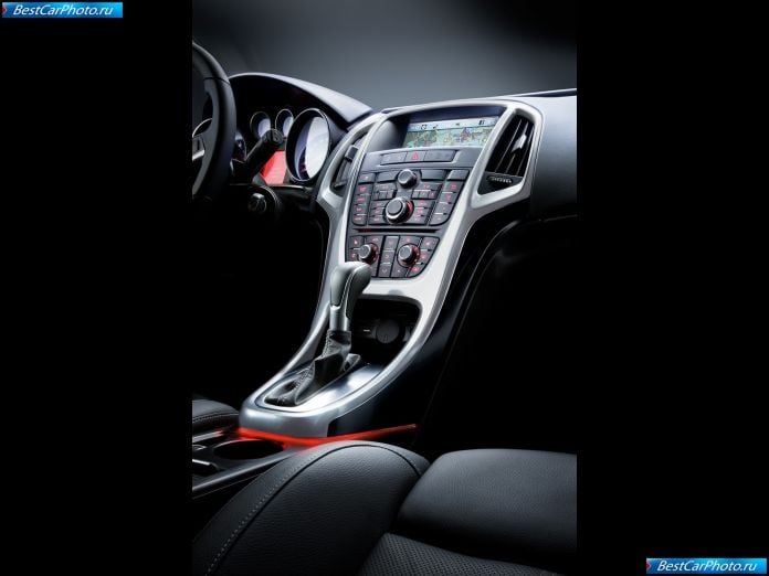 2010 Opel Astra - фотография 89 из 122