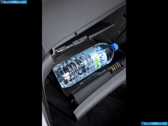 2010 Opel Astra - фотография 96 из 122