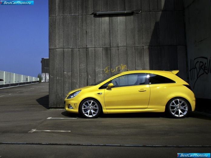 2010 Opel Corsa Opc - фотография 15 из 24