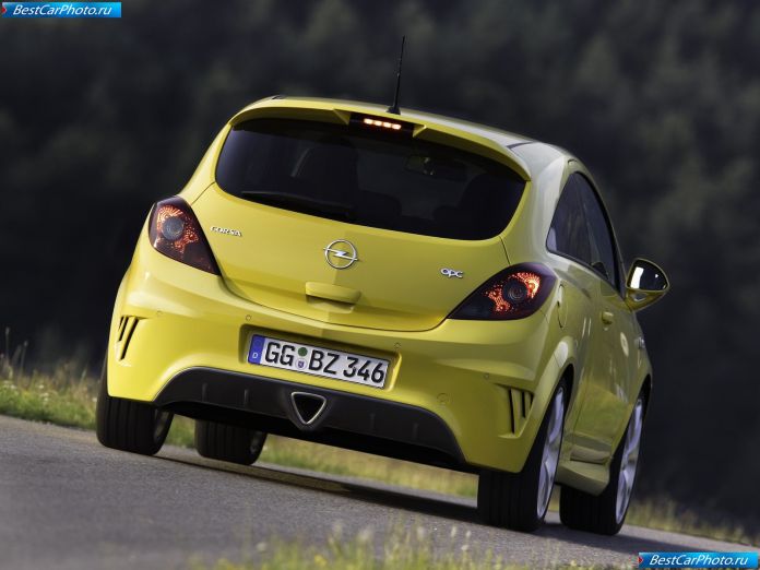 2010 Opel Corsa Opc - фотография 18 из 24