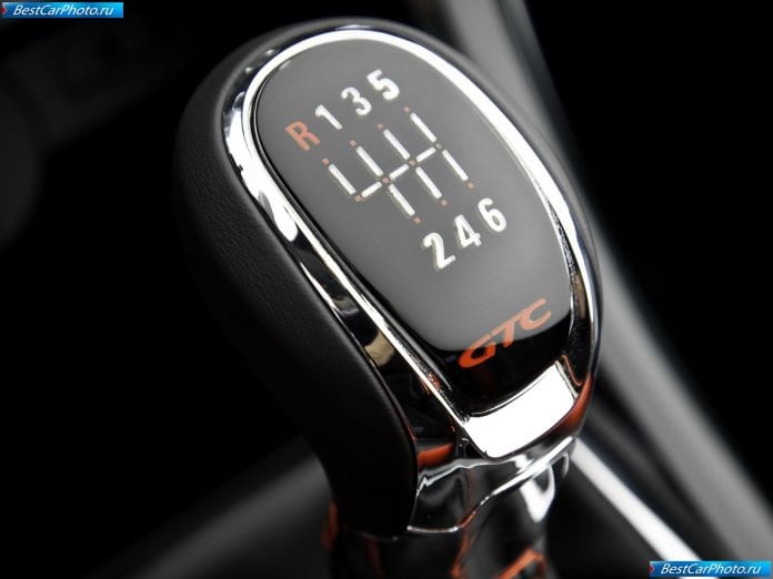 2010 Opel Gtc Paris Concept - фотография 28 из 45