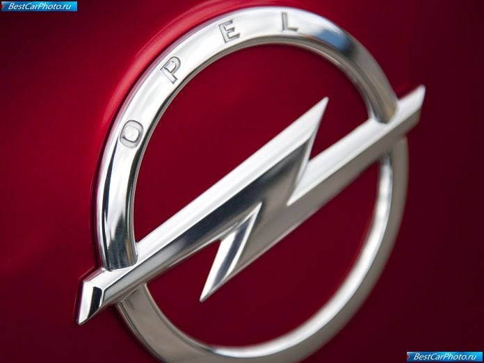 2010 Opel Gtc Paris Concept - фотография 36 из 45