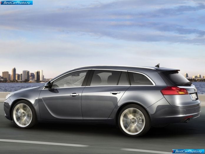 2010 Opel Insignia Sports Tourer - фотография 29 из 85