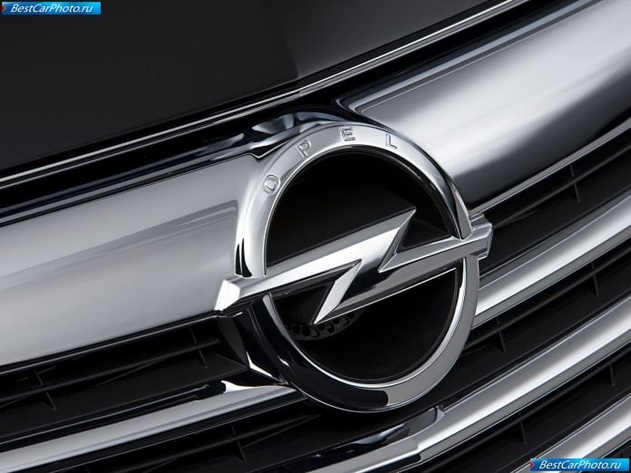 2010 Opel Insignia Sports Tourer - фотография 61 из 85