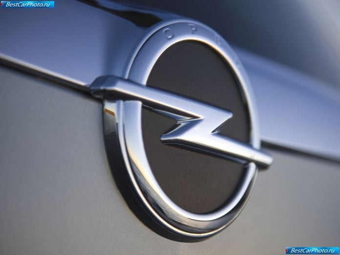 2010 Opel Insignia Sports Tourer - фотография 62 из 85