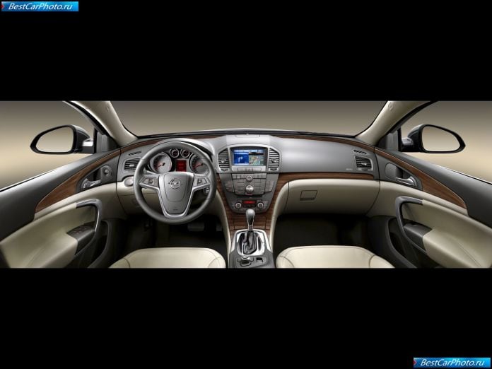 2010 Opel Insignia Sports Tourer - фотография 65 из 85