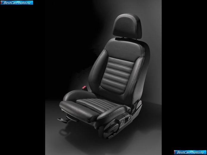 2010 Opel Insignia Sports Tourer - фотография 74 из 85