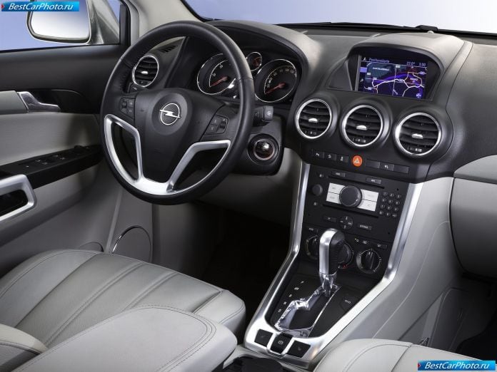 2011 Opel Antara - фотография 26 из 50