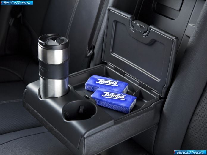 2011 Opel Astra Sports Tourer - фотография 55 из 95