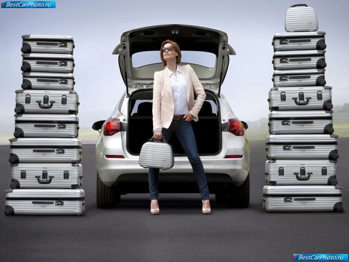 2011 Opel Astra Sports Tourer - фотография 60 из 95