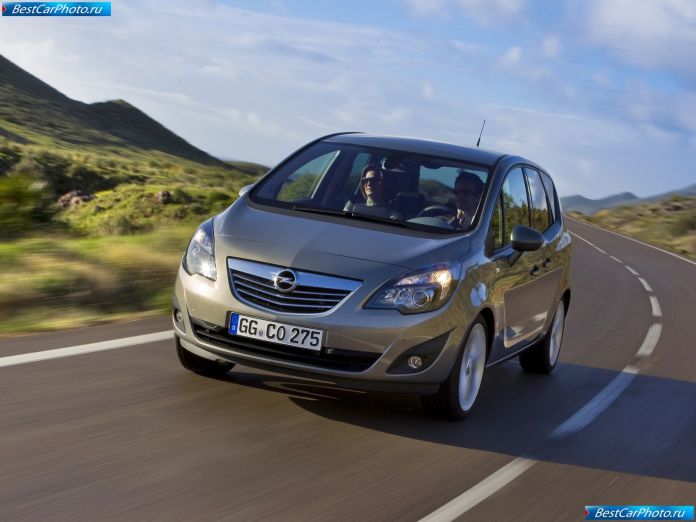 2011 Opel Meriva - фотография 2 из 126