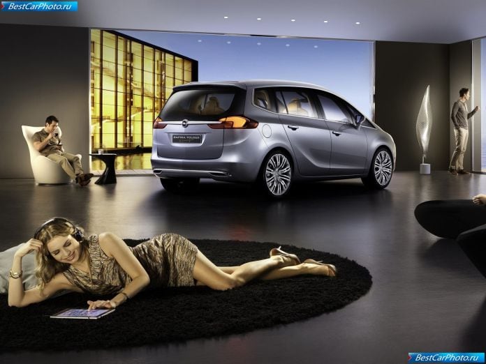 2011 Opel Zafira Tourer Concept - фотография 5 из 18