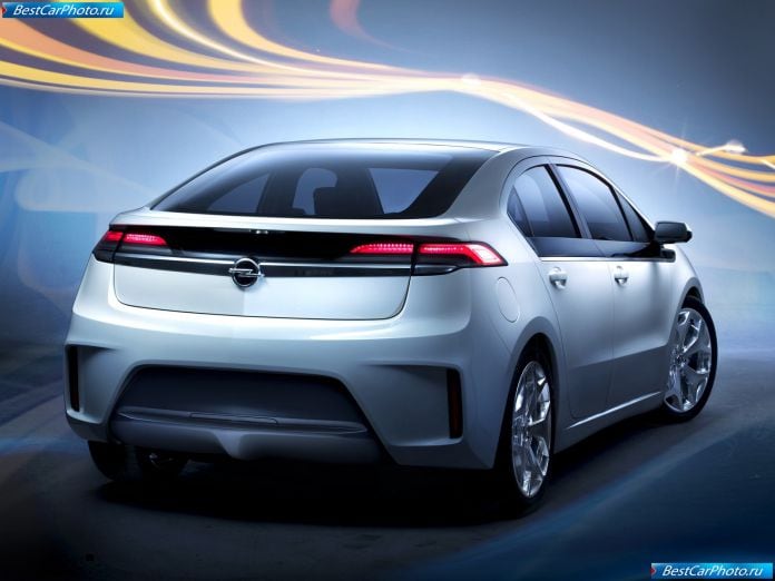 2012 Opel Ampera - фотография 14 из 33