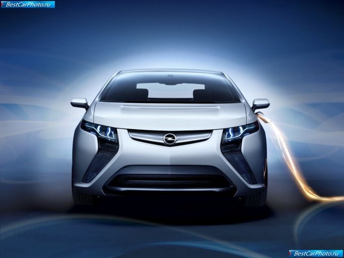 2012 Opel Ampera - фотография 16 из 33