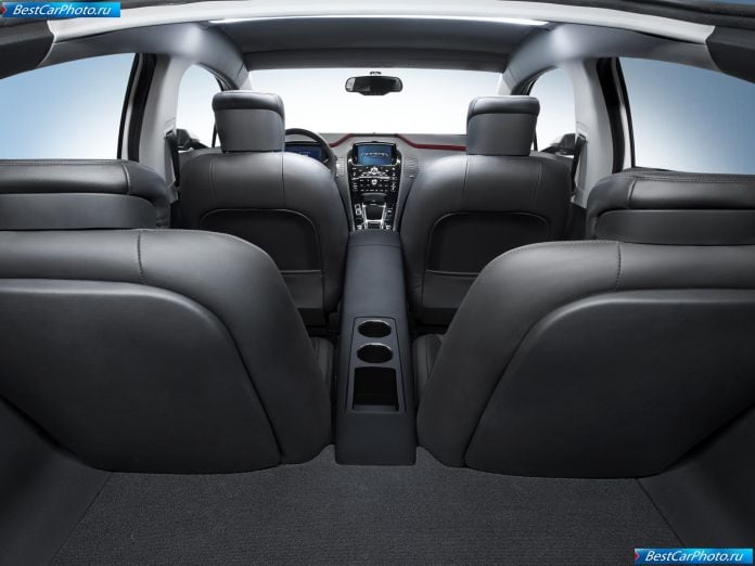 2012 Opel Ampera - фотография 21 из 33